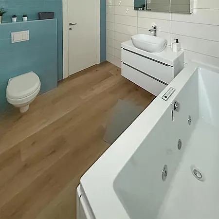 Gorgeous In With Sauna