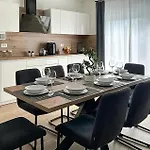 Amazing Home In Vodnjan With Sauna 펜션