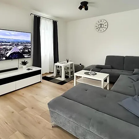 Amazing Home In Vodnjan With Sauna Vodnjan