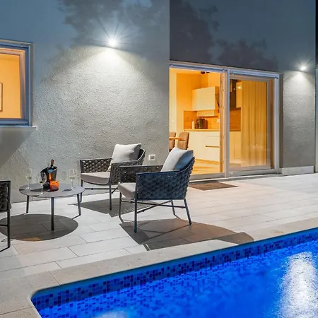 Amazing Home In Vodnjan With Sauna Dom wakacyjny *